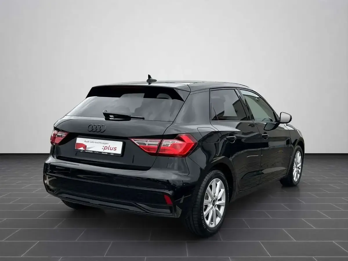 Gebraucht Audi A1 Advanced Plus 116 PS (85 kW) 2025 Mythosschwarz metallic SUV