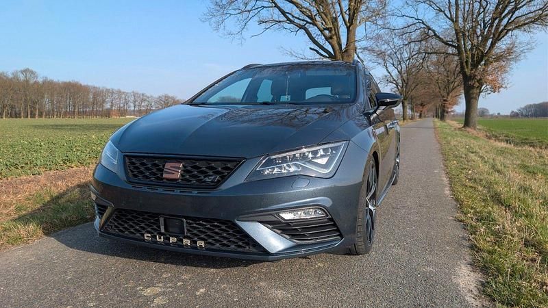 Gebraucht Seat Leon 4Drive 300 PS (220 kW) 2019 Grau Kombi