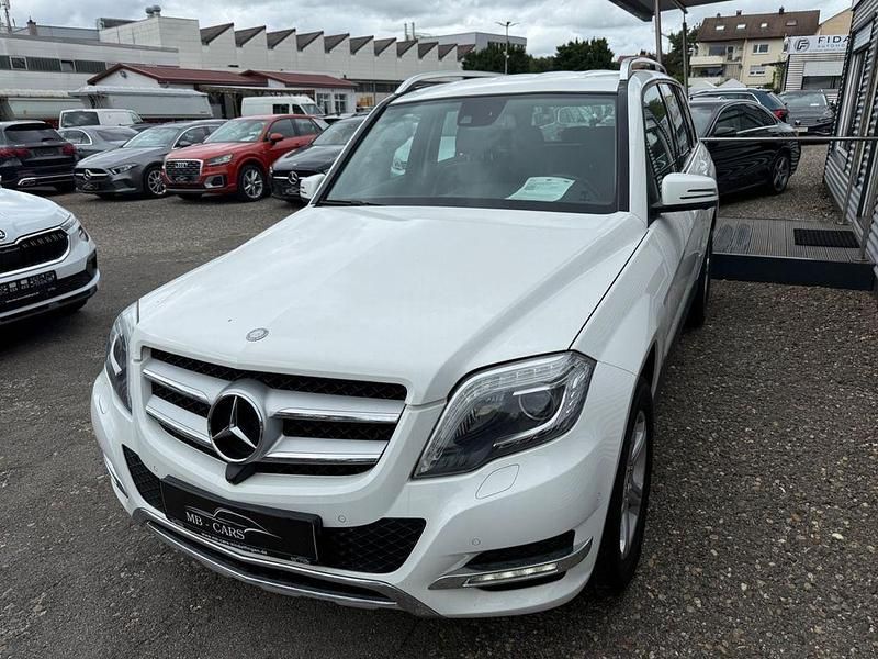 Gebraucht Mercedes GLK250 204 PS (150 kW) 2015 Weiß SUV