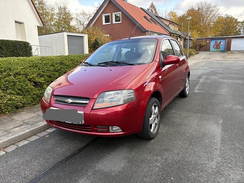 Rot Gebraucht 2007 Chevrolet Kalos Kleinwagen | 1.950 € (Fairer Preis) - Bild 1/4