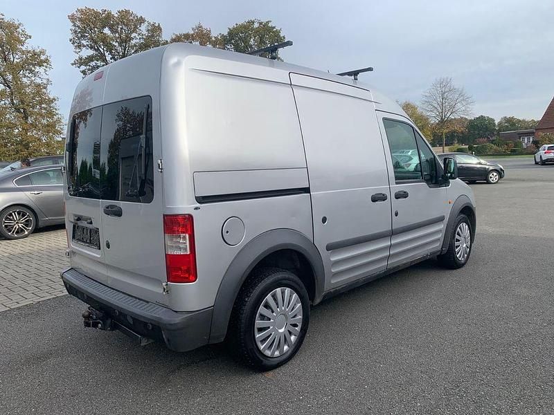 Gebraucht Ford Transit Connect 90 PS (66 kW) 2008 Silber Van / Kleinbus