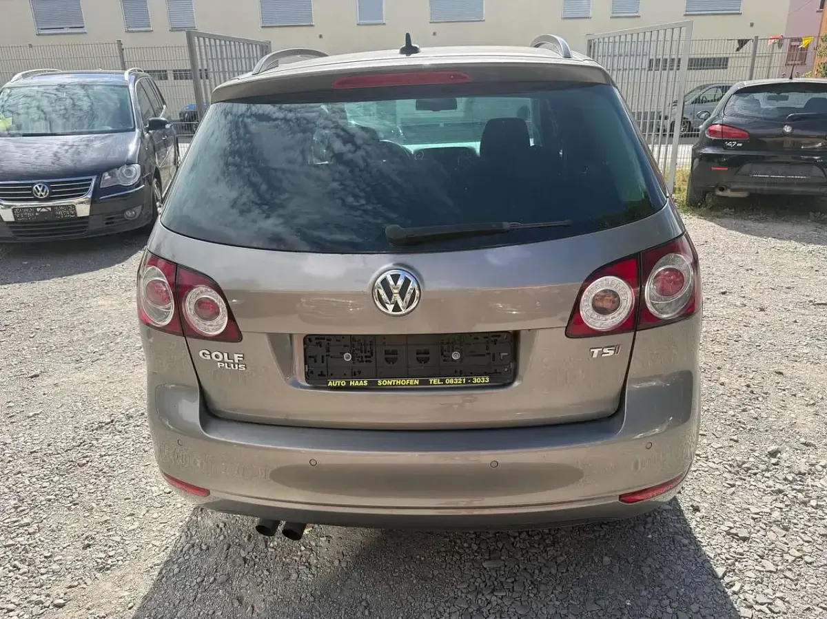 Gebraucht VW Golf Plus Cross Team 122 PS (89 kW) 2010 Kaschmirbraun metallic Kleinwagen