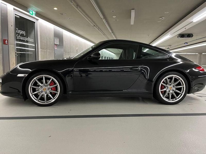Schwarz Gebraucht 2010 Porsche 997 Sport Coupé | 72.900 € (Teuer) - Bild 1/4