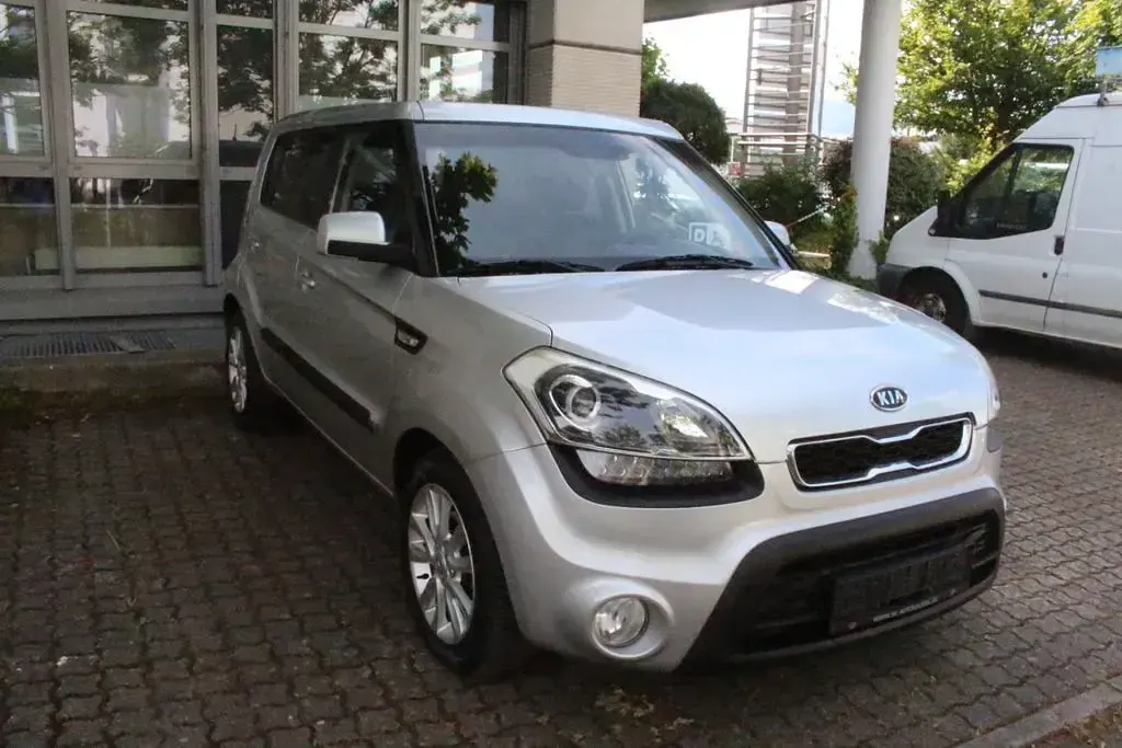 Gebraucht Kia Soul 126 PS (92 kW) 2012 Silber SUV