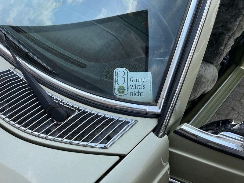 Gebraucht Mercedes 230 136 PS (100 kW) 1981 Grün Coupé