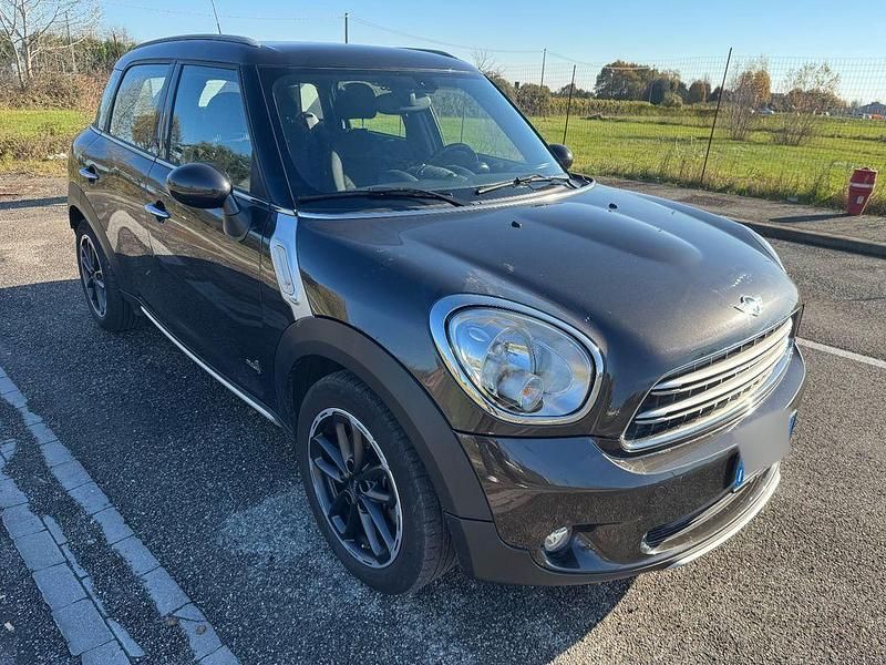 Grau Gebraucht 2014 Mini Cooper D Countryman SUV | 10.900 € (Fairer Preis) - Bild 1/4