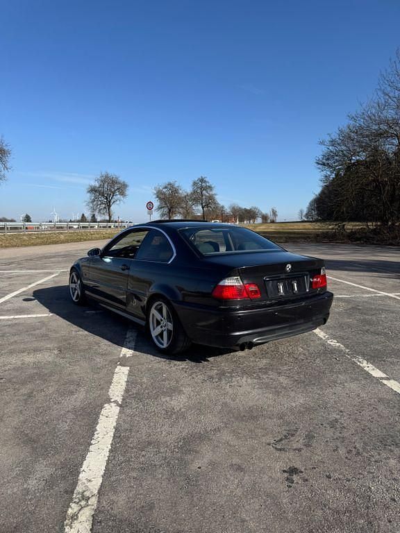 Gebraucht BMW 320 150 PS (110 kW) 1999 Schwarz Coupé