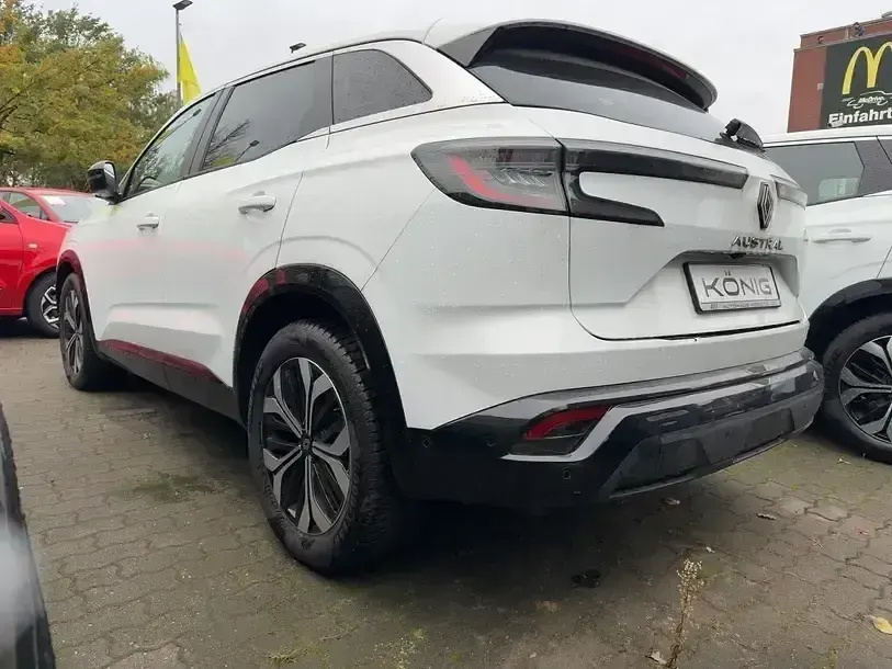 Gebraucht Renault Austral Equilibre 158 PS (116 kW) 2023 Arktis weiß SUV