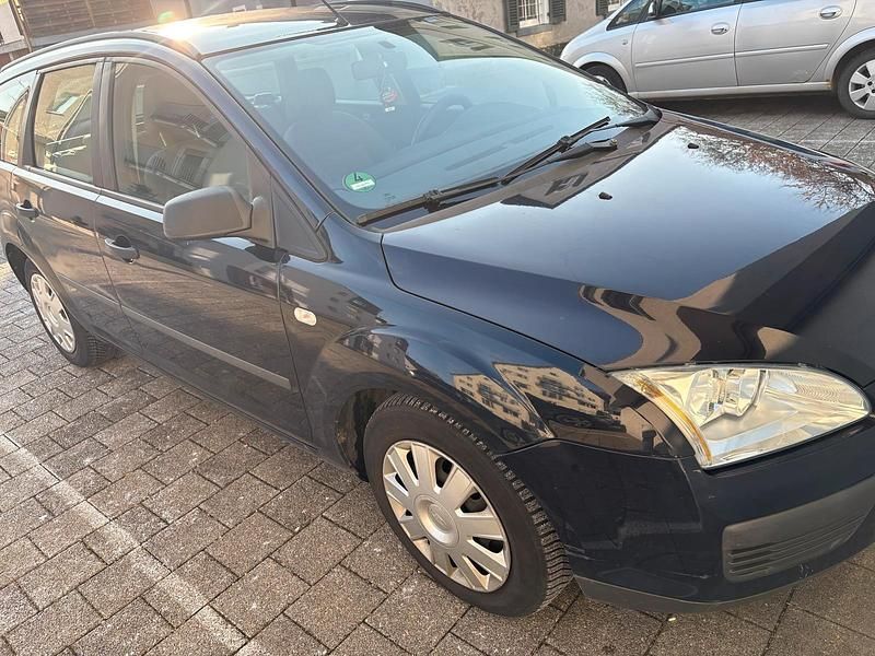 Gebraucht 2005 Ford Focus Kombi | 2.200 € (Fairer Preis) - Bild 1/4
