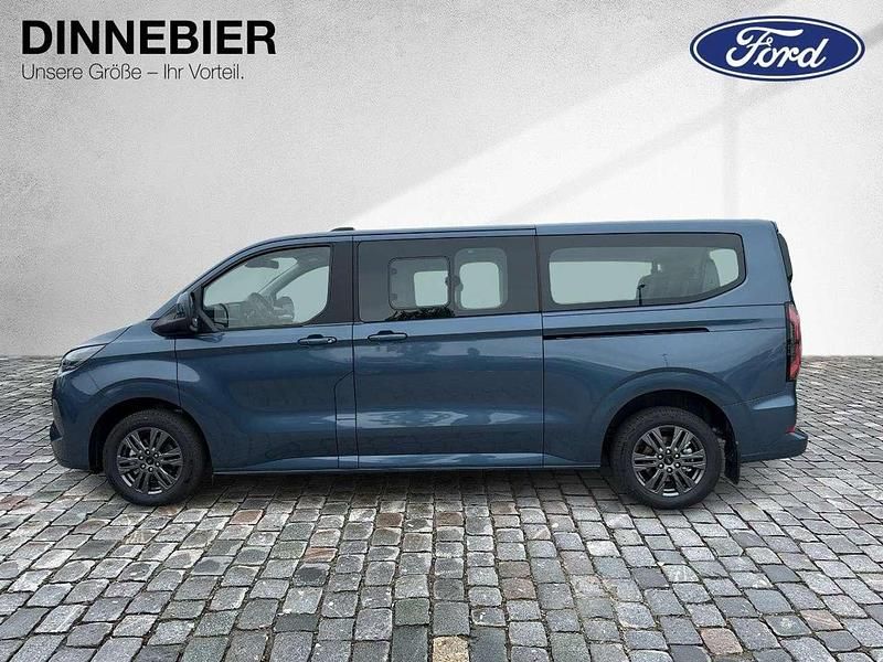 Neu Ford Tourneo Titanium 160 kW (218 PS) 2025 Blau Van / Kleinbus
