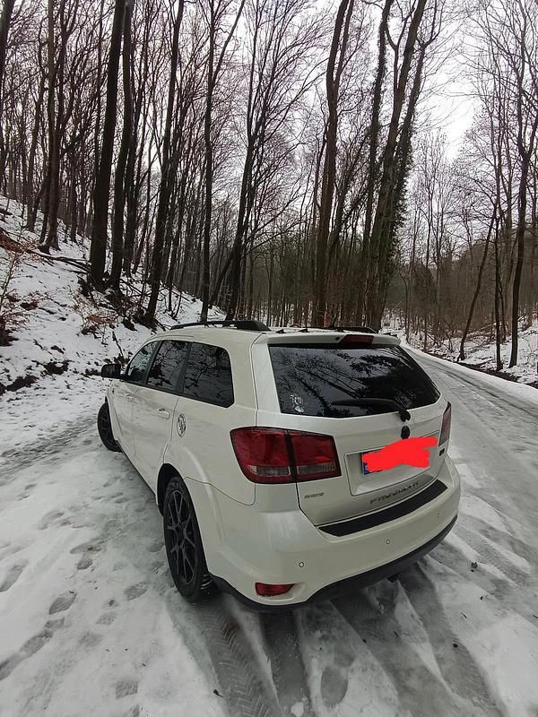 Gebraucht Fiat Freemont 170 PS (125 kW) 2014 Andere farben SUV