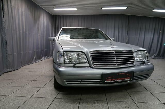 Gebraucht Mercedes S500 320 PS (235 kW) 1994 Silber metallic Limousine