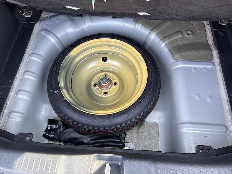 Gebraucht Honda Jazz LS 83 PS (61 kW) 2003 Silber Kleinwagen