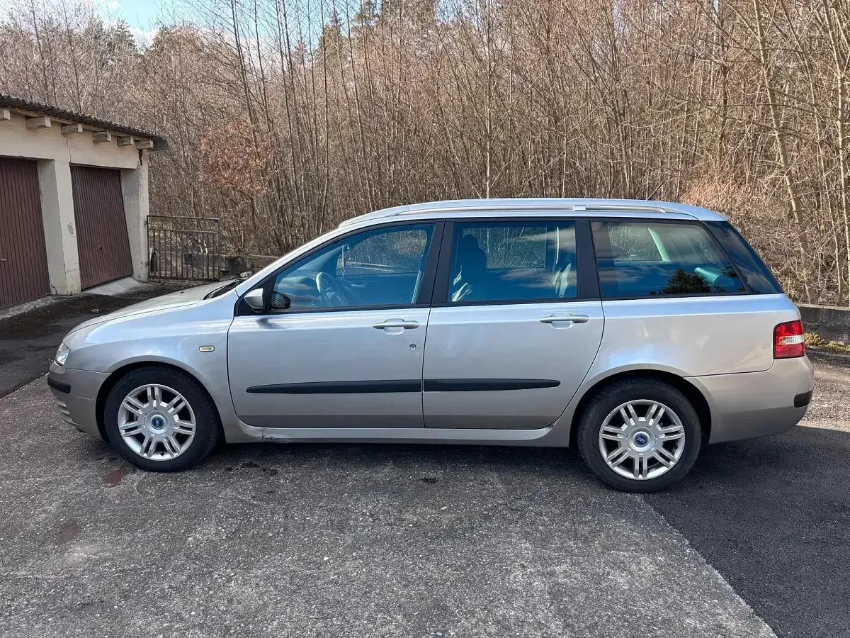 Gebraucht Fiat Stilo 103 PS (75 kW) 2003 Grau Kombi