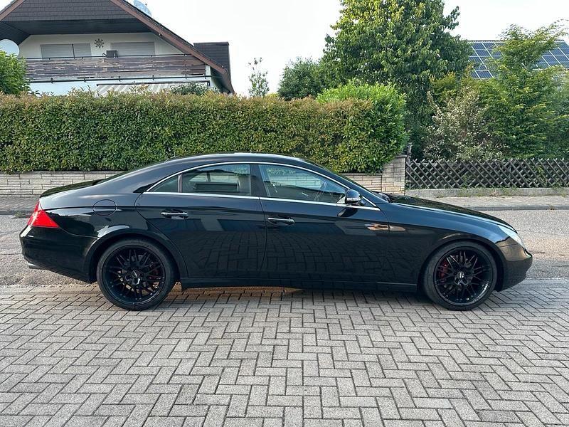 Gebraucht Mercedes CLS350 272 PS (200 kW) 2006 Schwarz Limousine