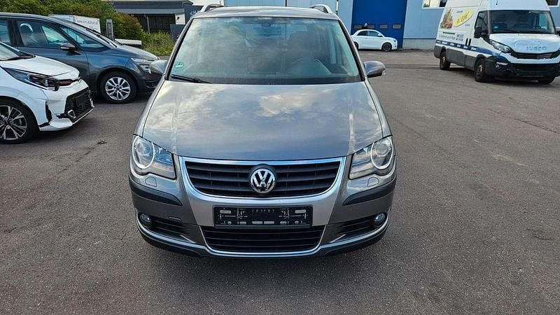 Grau Gebraucht 2007 VW Touran Cross Van / Kleinbus | 2.999 € (Superpreis) - Bild 1/4