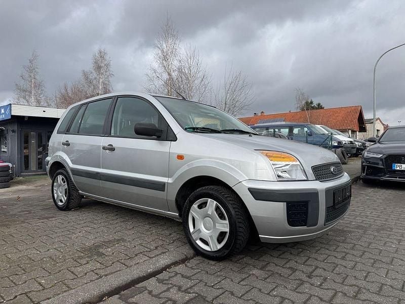 Gebraucht Ford Fusion Ambiente 80 PS (58 kW) 2007 Silber Kleinwagen
