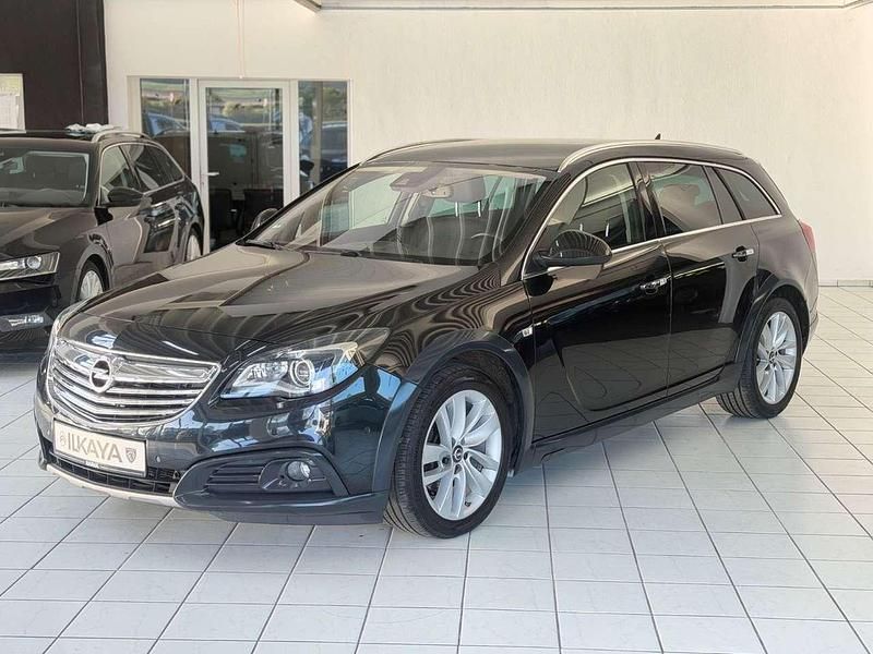 Gebraucht Opel Insignia Country Tourer 170 PS (125 kW) 2015 Graphitschwarz/carbon flash/mi Kombi