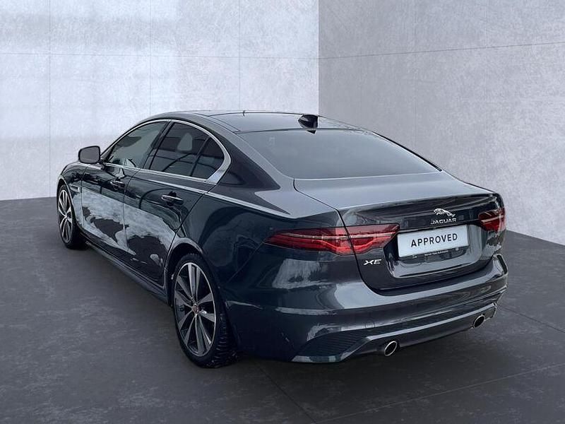 Gebraucht Jaguar XE R-Dynamic 250 PS (183 kW) 2023 Grau Limousine