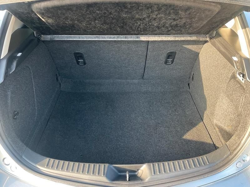 Second-hand Mazda 3 105 CP (77 kW) 2013 Gri Berlinǎ