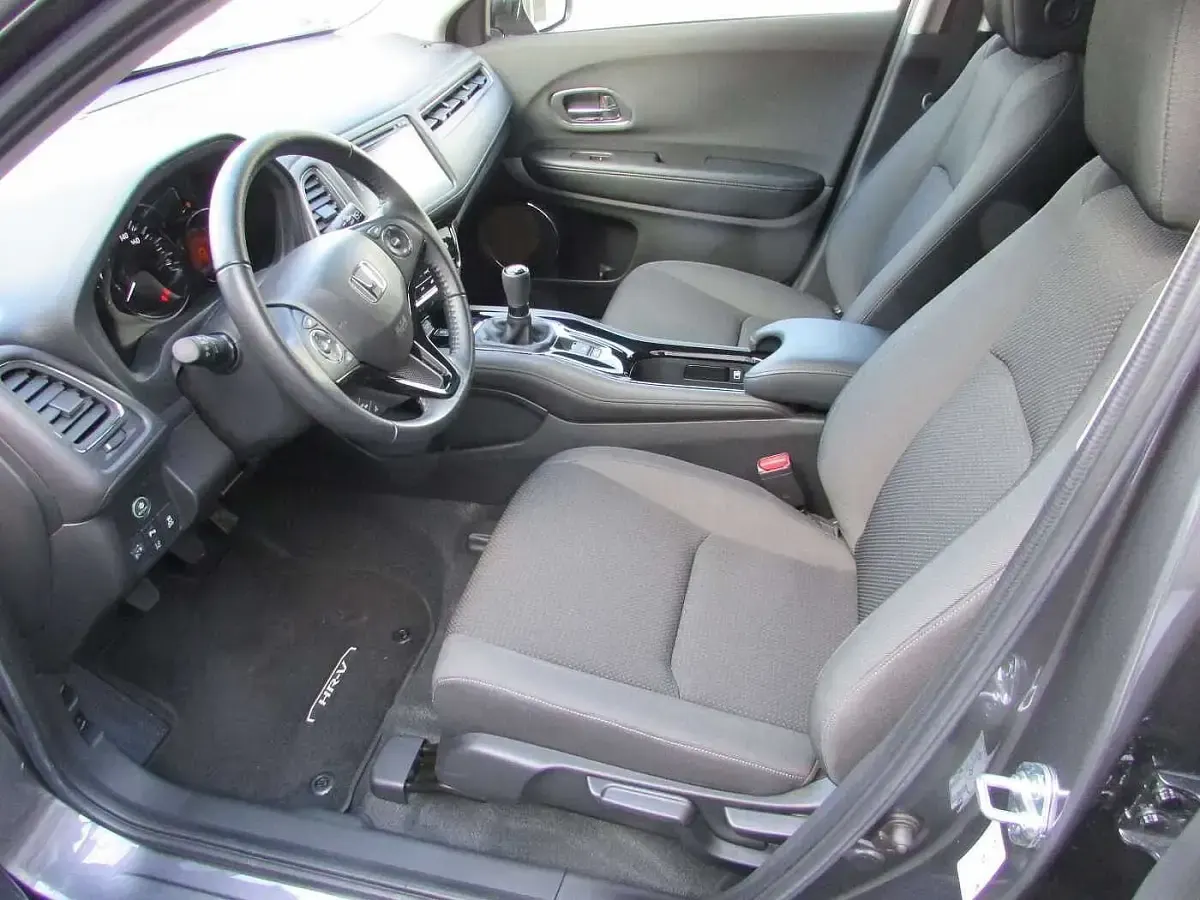 Usata Honda HR-V Elegance 131 CV (96 kW) 2019 Modern steel m. SUV