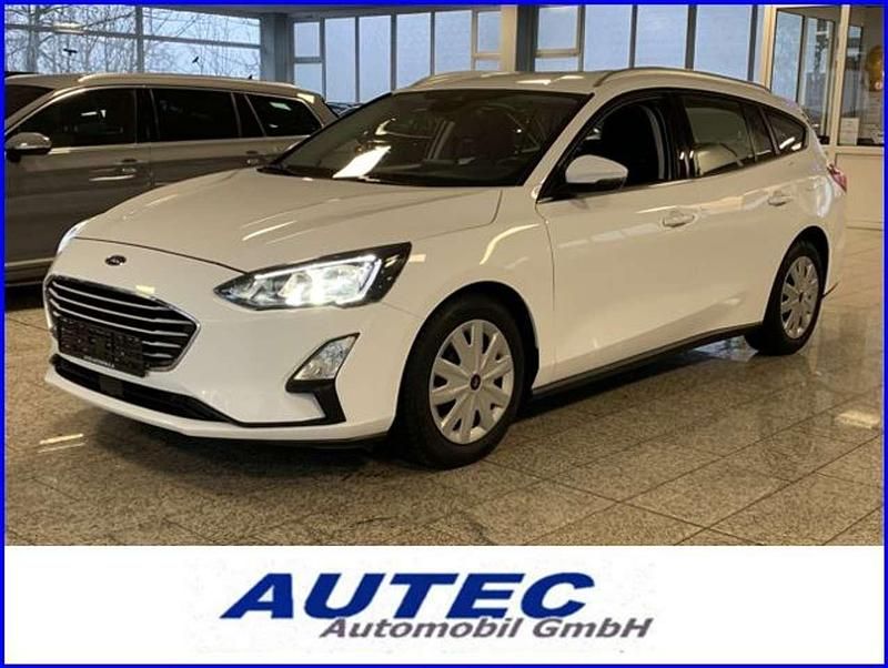 Weiss Gebraucht 2020 Ford Focus Cool & Connect Kombi | 13.985 € (Guter Preis) - Bild 1/4