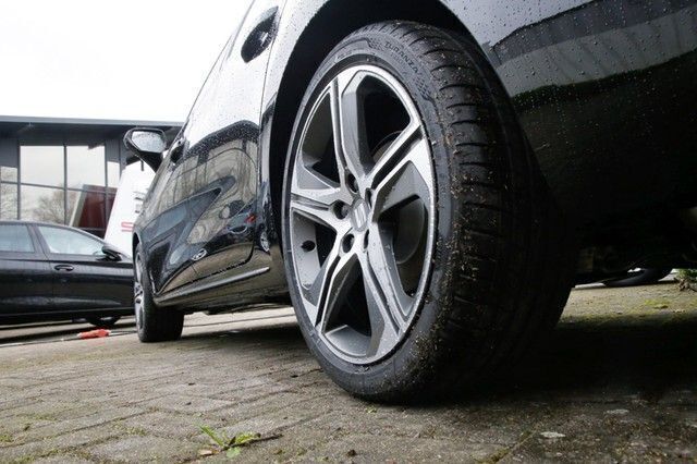 Gebraucht Seat Leon 4Drive 150 PS (110 kW) 2024 Schwarz Limousine