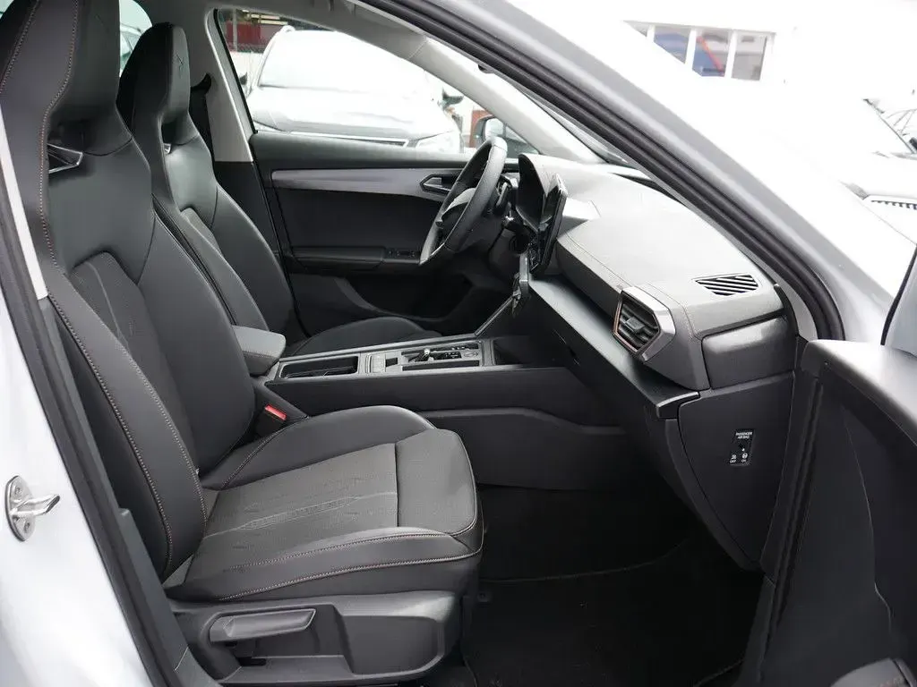 Gebraucht Cupra Formentor 150 PS (110 kW) 2024 Weiß SUV