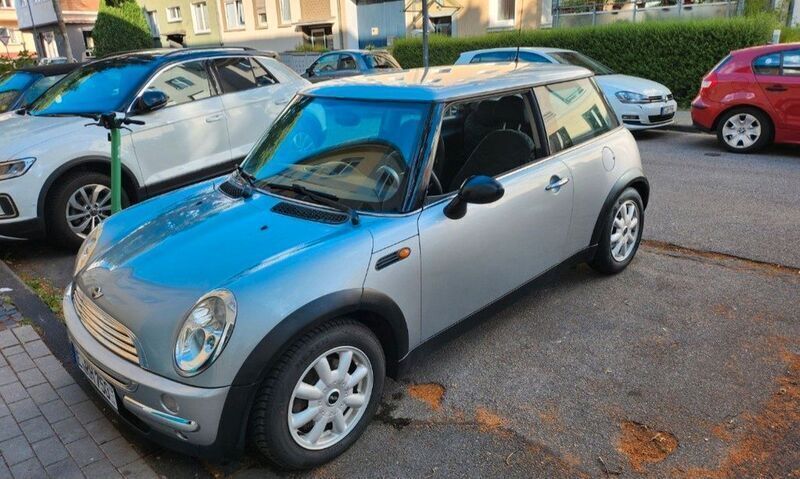 Silber Gebraucht 2003 Mini ONE Kleinwagen | 1.550 € (Guter Preis) - Bild 1/4