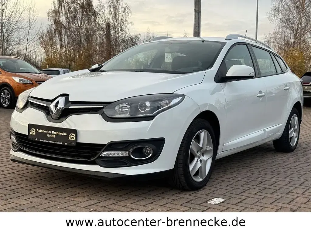 Używany Renault Mégane 116 KM (85 kW) 2016 Biały Sedan/Limuzyna