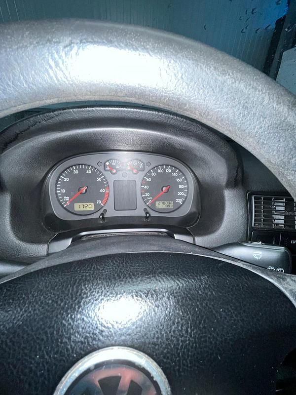 Gebraucht VW Golf IV 75 PS (55 kW) 2000 Blau Kleinwagen