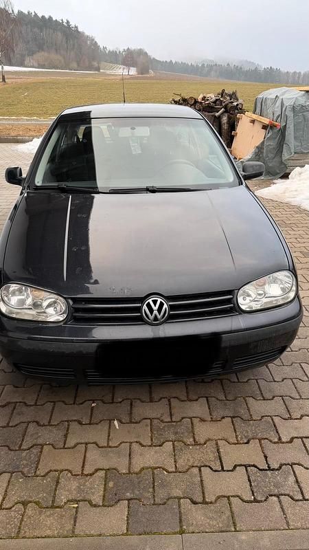 Gebraucht VW Golf IV 75 PS (55 kW) 2003 Schwarz Kleinwagen