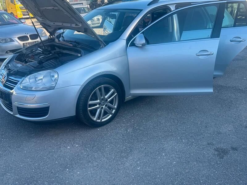Silber Gebraucht 2009 VW Golf VI Kombi | 2.490 € (Guter Preis) - Bild 1/4