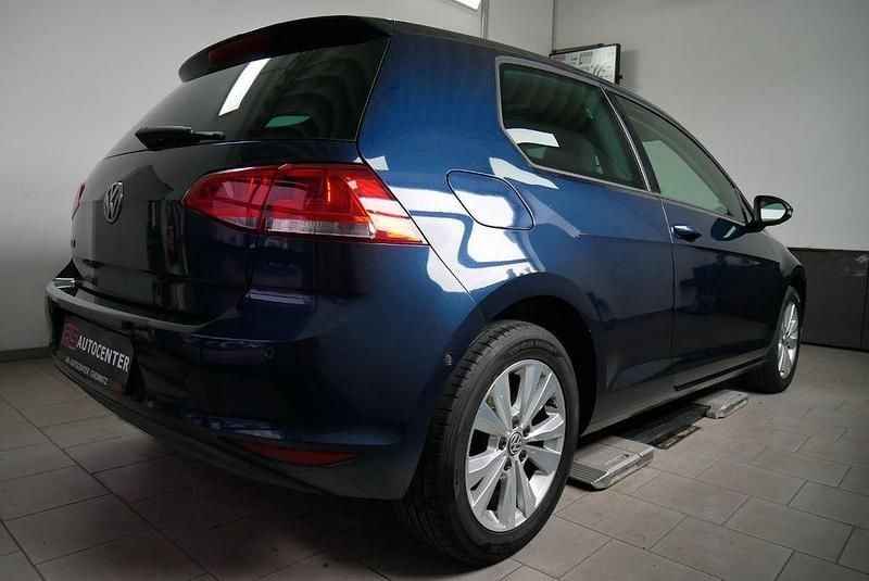Gebraucht VW Golf VII 86 PS (63 kW) 2014 Blau Limousine