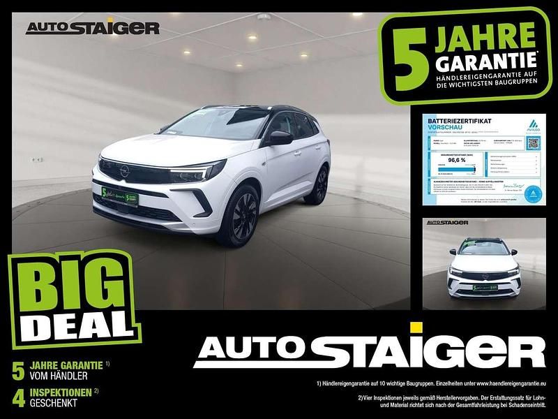 Jade weiss Gebraucht 2022 Opel Grandland X Ultimate SUV | 25.990 € (Fairer Preis) - Bild 1/4