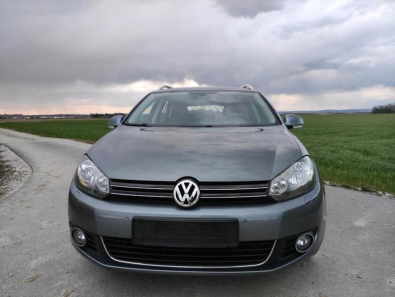 Gebraucht VW Golf VII 140 PS (102 kW) 2012 Grau Kombi