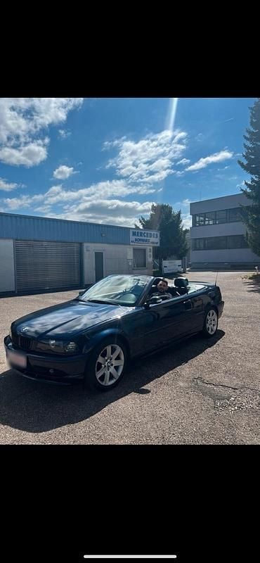 Gebraucht BMW 318 184 PS (135 kW) 2002 Blau Cabrio