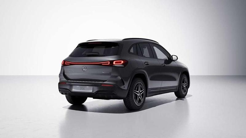 Gebraucht Mercedes EQA300 AMG 167 kW (228 PS) 2023 Gray SUV