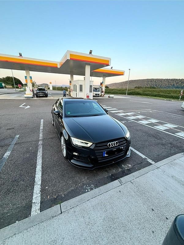 Gebraucht Audi A3 S-Line 150 PS (110 kW) 2018 Schwarz Limousine