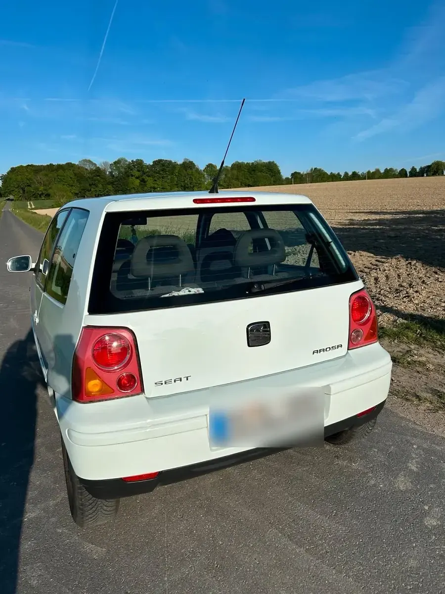 Gebraucht Seat Arosa 60 PS (44 kW) 2003 Blau Kleinwagen