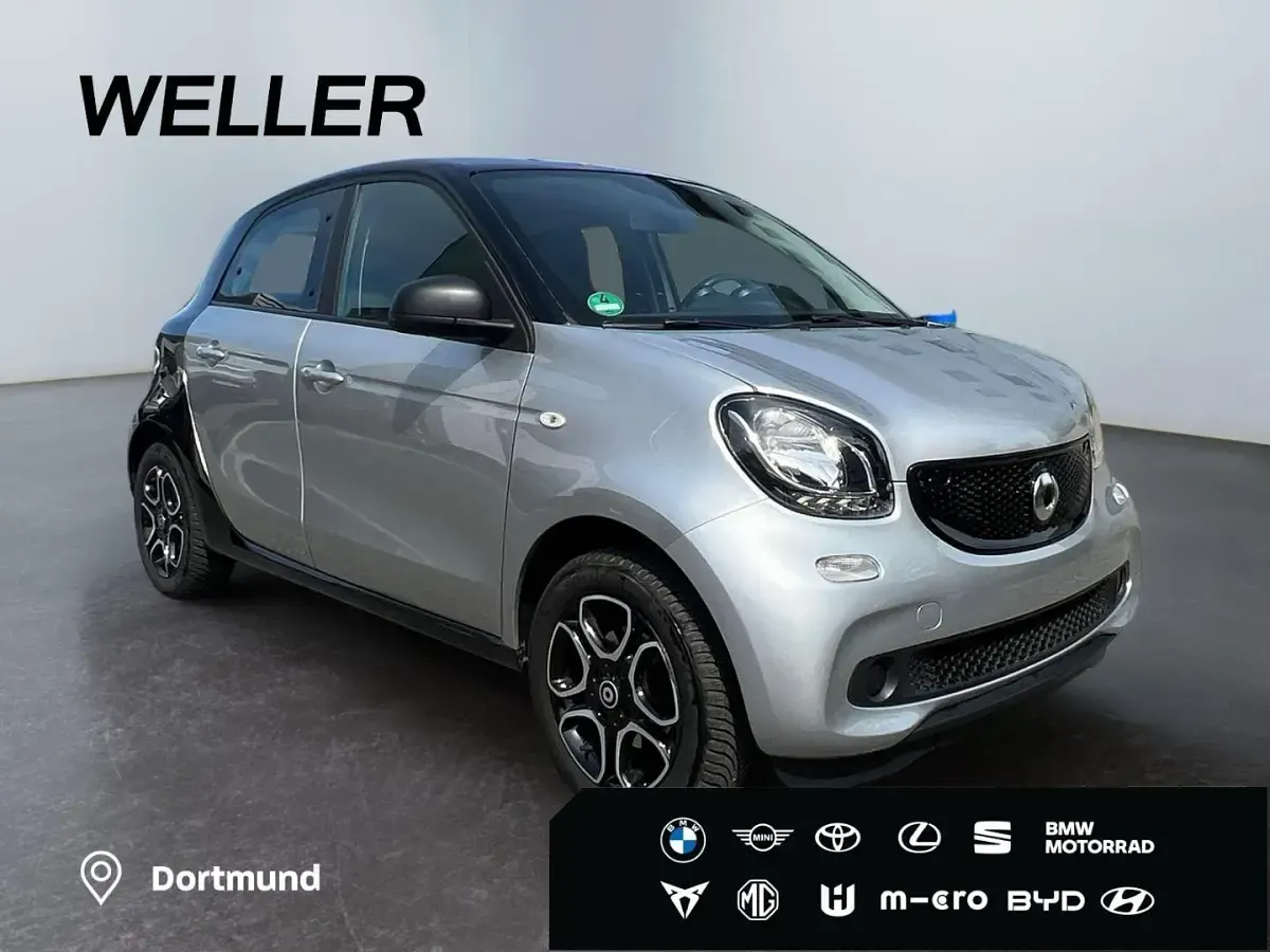 Gebraucht Smart ForFour Passion 71 PS (52 kW) 2018 Grau Kleinwagen