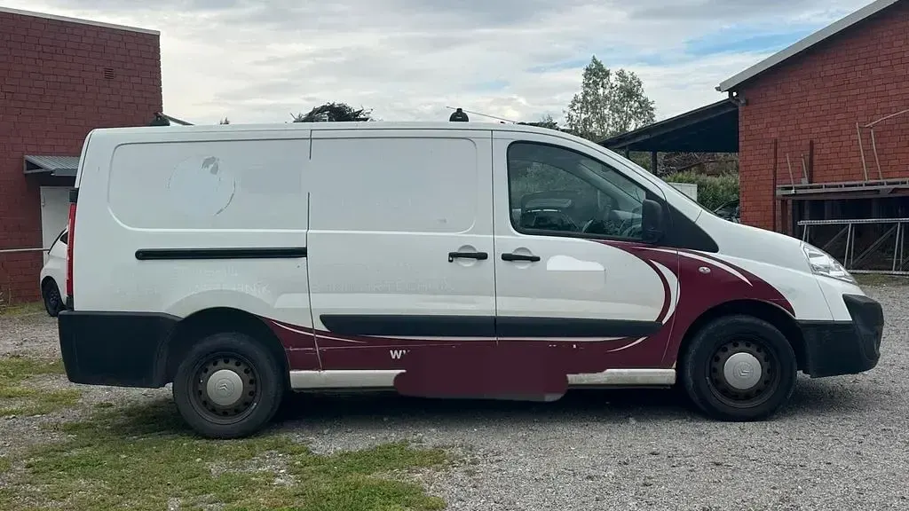 Gebraucht Citroën Jumpy 122 PS (89 kW) 2011 Weiß Van / Kleinbus