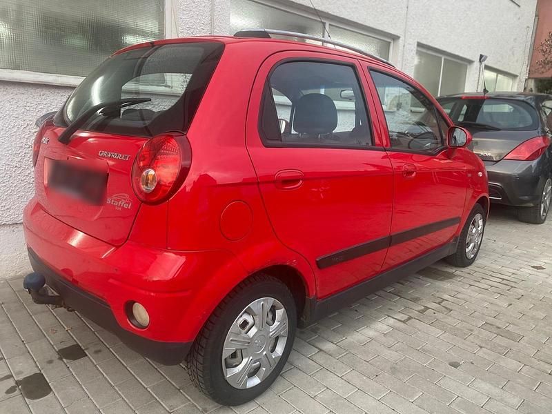 Gebraucht Chevrolet Matiz 67 PS (49 kW) 2009 Rot Kleinwagen