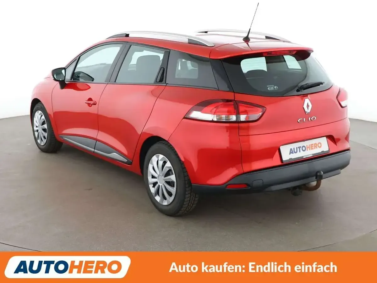 Gebraucht Renault Clio Dynamique 120 PS (88 kW) 2016 Rot Kombi