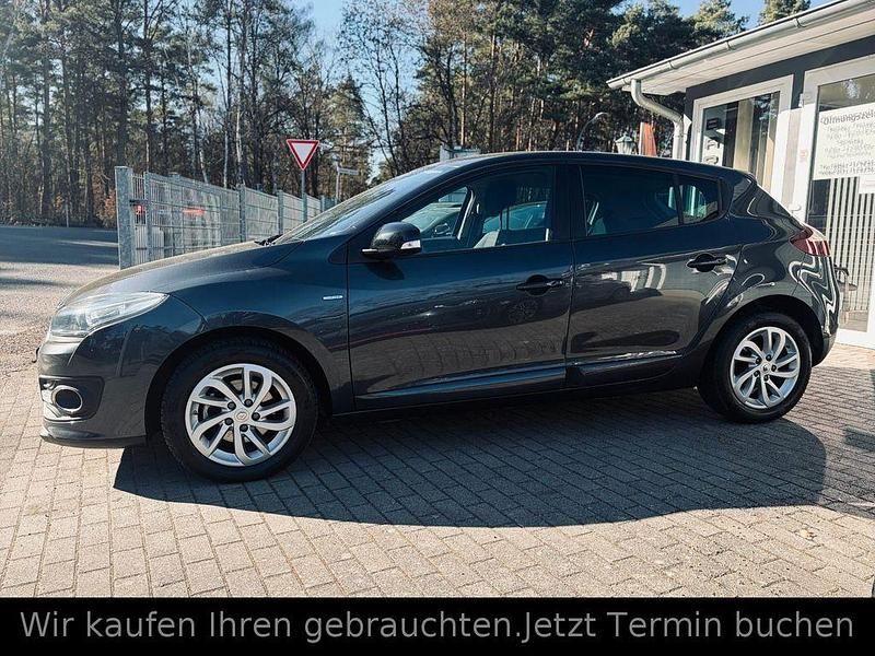 Gebraucht Renault Mégane LIMITED 116 PS (85 kW) 2015 Grau Limousine