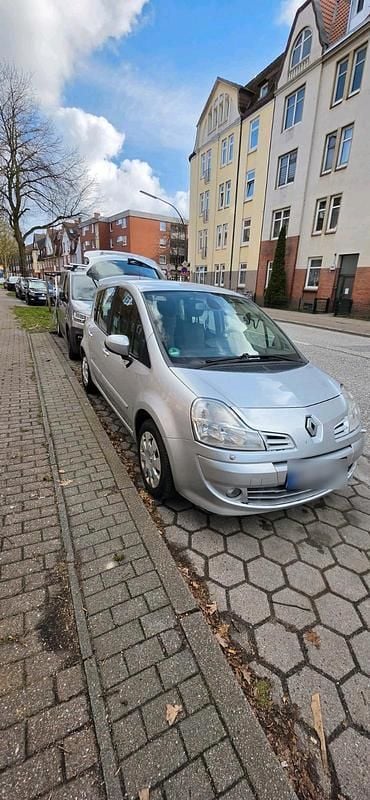 Second-hand Renault Modus 110 CP (80 kW) 2008 Gri Monovolum