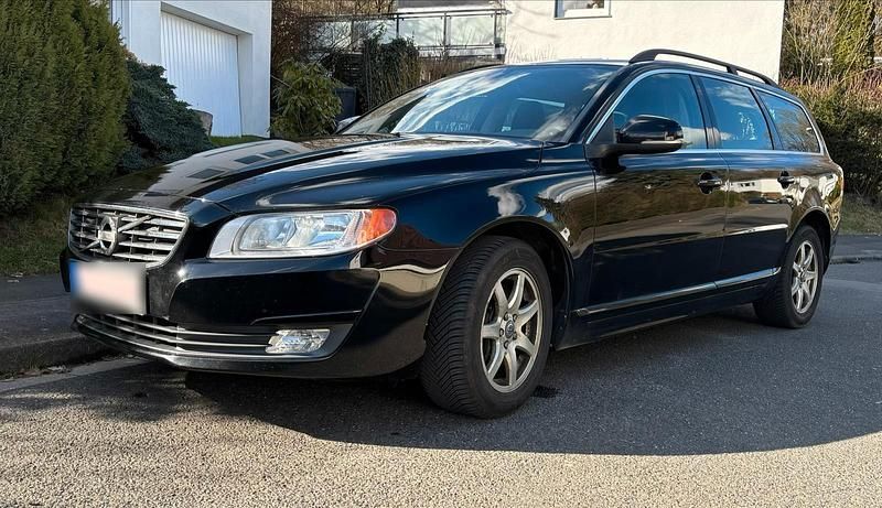 Gebraucht Volvo V70 136 PS (100 kW) 2014 Schwarz Kombi