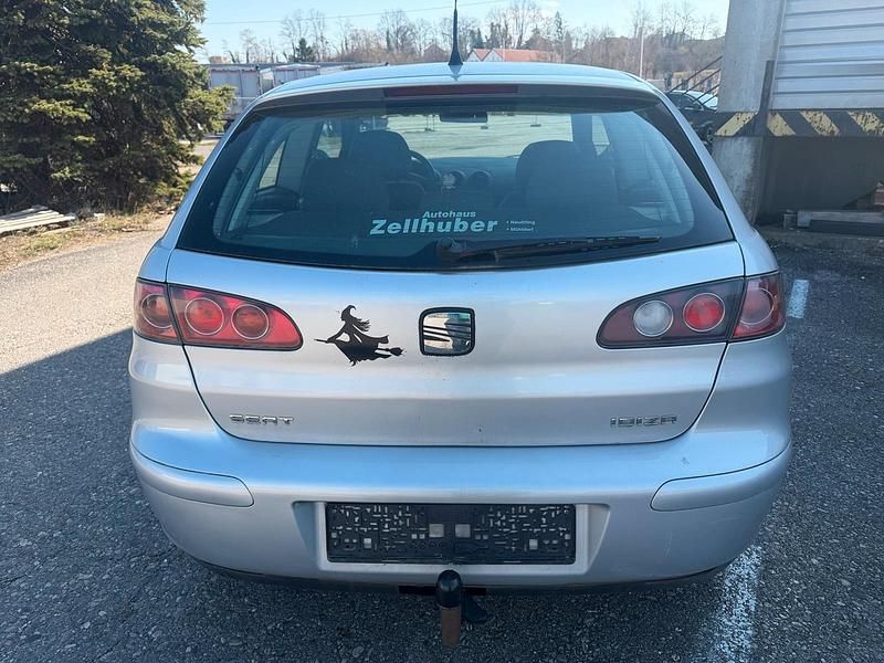 Gebraucht Seat Ibiza 75 PS (55 kW) 2005 Silber Kleinwagen
