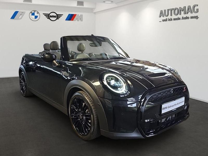 Gebraucht Mini Cooper S Cabriolet 192 PS (141 kW) 2023 Midnight black ii Cabrio