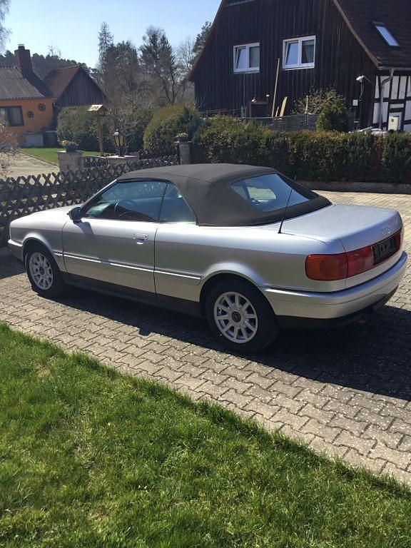 Gebraucht Audi Cabriolet 133 PS (97 kW) 1992 Silber Cabrio